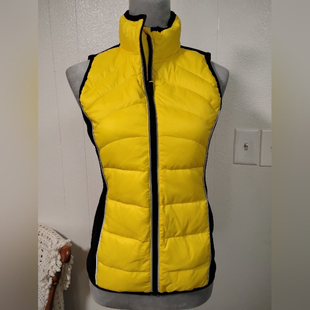 NWT Body Glove women's down insulated vest xs Versatile Preppy Casual Active